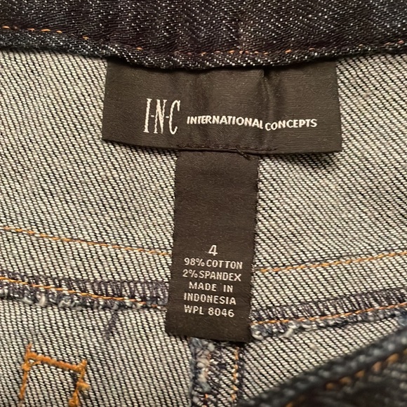 INC 5 pockets jeans, size 4. Dark blue. Zippered hems. Straight legs. - Picture 15 of 15